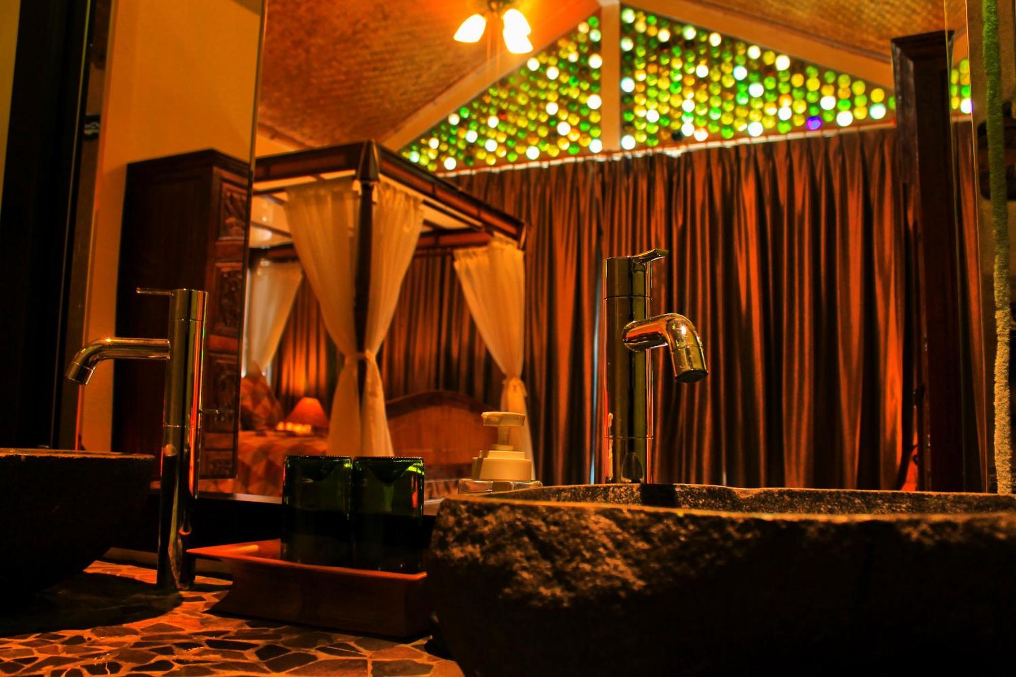 Tempat Senang Spa Resort & Restaurant Sekupang Eksteriør bilde